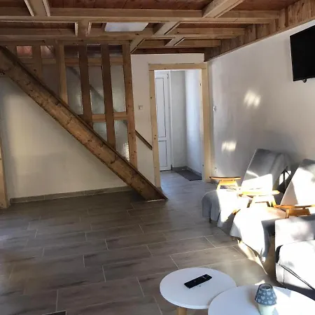 Feriehus Chaloupka Na Vrsku *