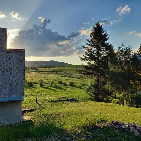 Сasa de vacaciones Chaloupka Na Vrsku Loučná pod Klínovcem